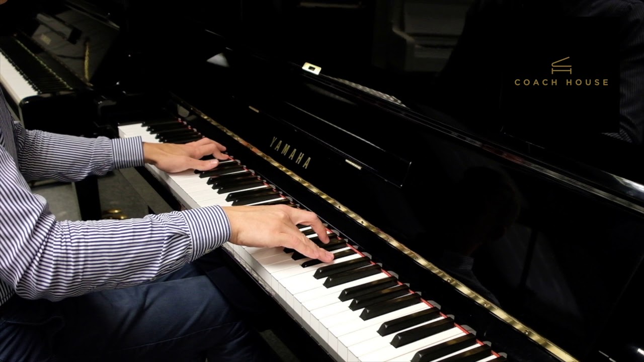 Used Yamaha UX3 Upright Piano c1987 For Sale