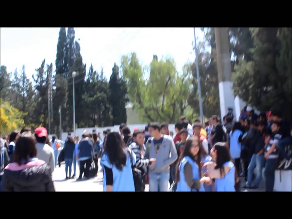 Lycée Les Pères Blancs - Intro 2015 : 
