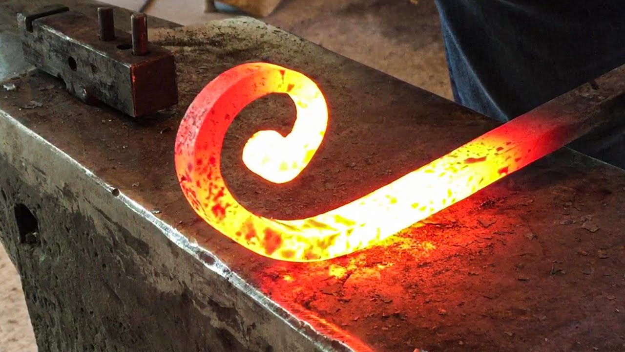 Manufacture of a wrought iron gate - ironwork