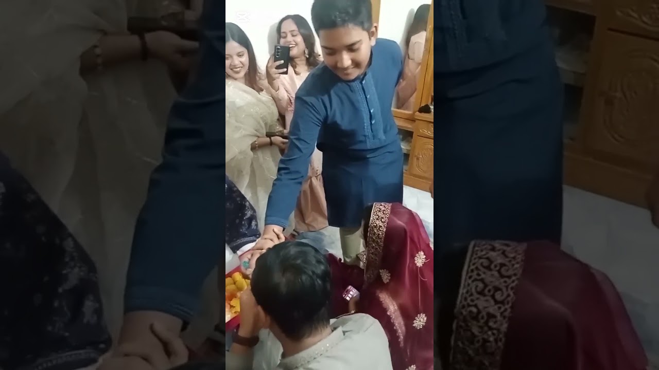 ছোট চাচার বড় ছেলের বিয়ে দোয়া করবেন কাপলের জন্য।