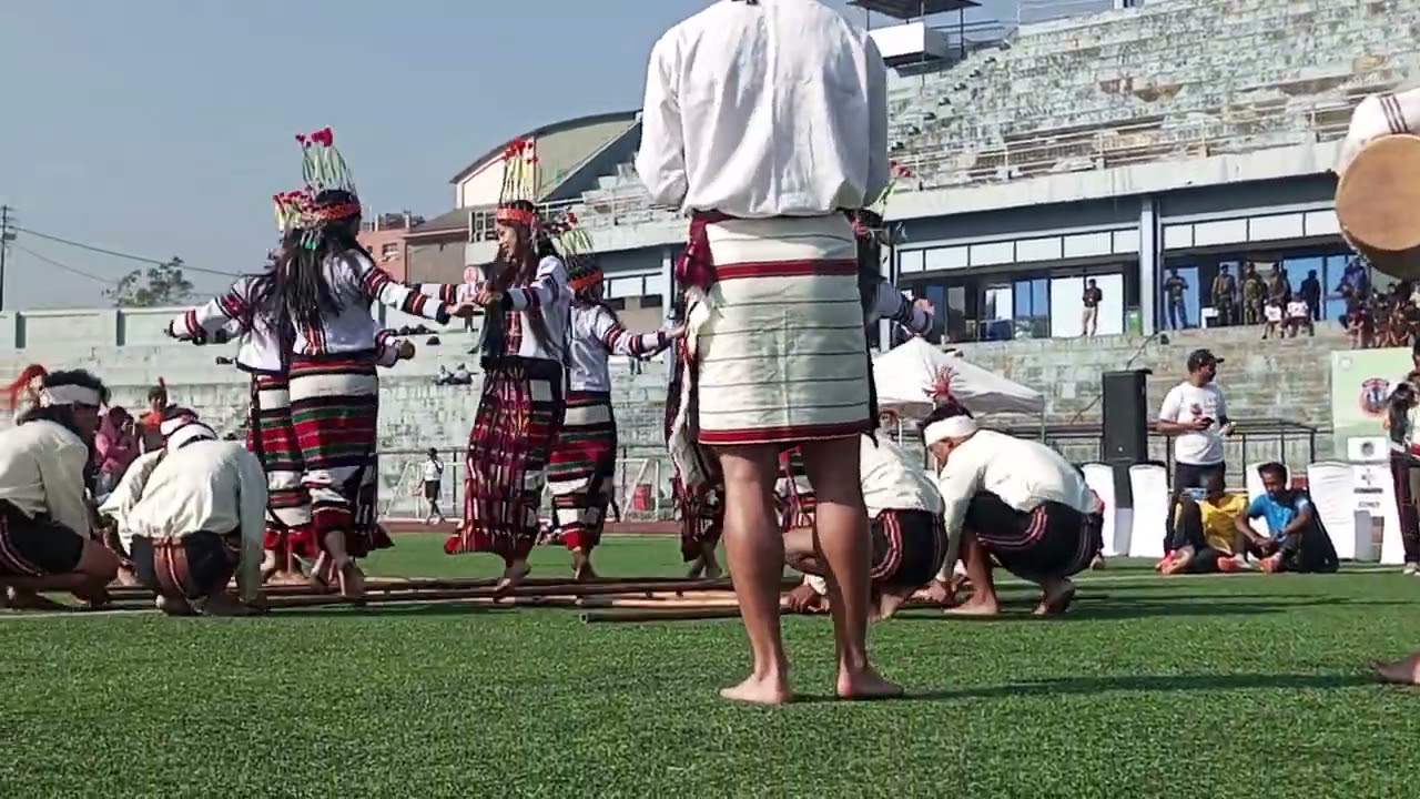 Chheih lam Cultural program in Rajeev Ghandhi Stadium Aizawl refreshment show 