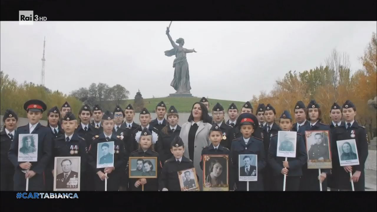 Il racconto della propaganda russa - Cartabianca - 24/05/2022