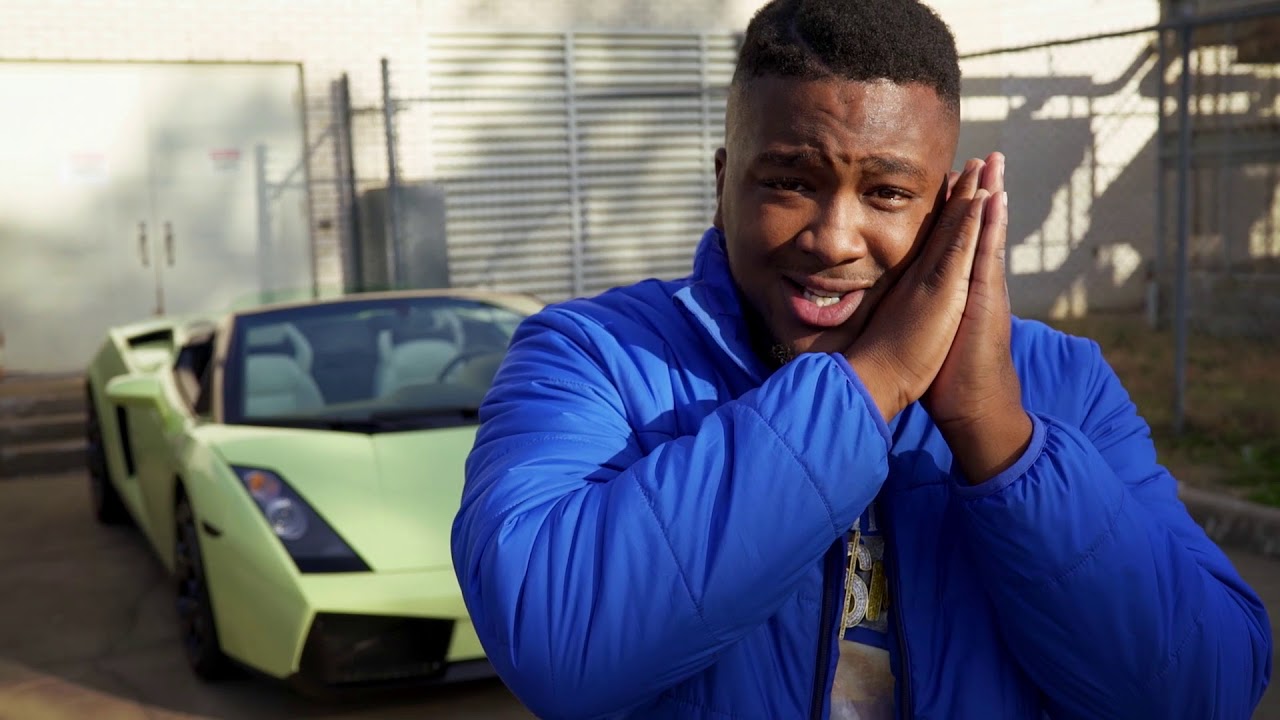 HsM La Dude - 9 x 10 ft Mo3  (Prod by Hood Beatz) (shot by Jeff Adair)