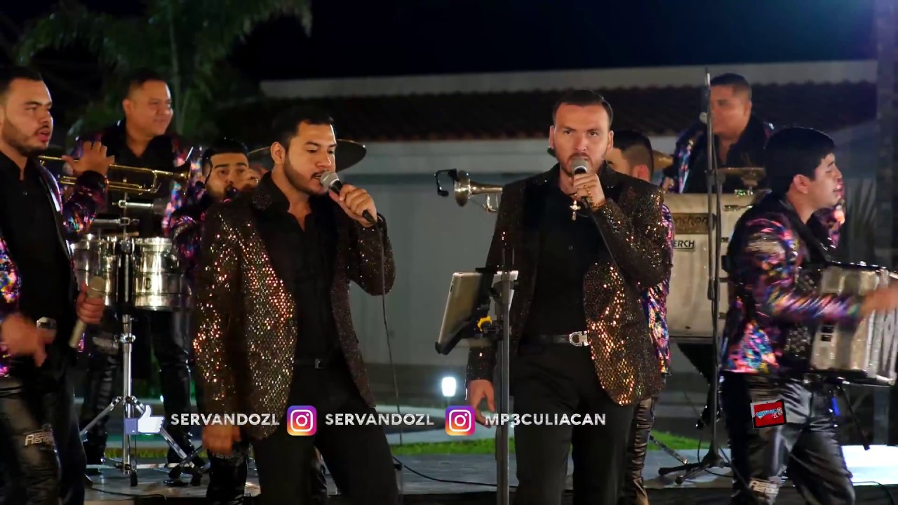 Grupo Fernandez Ft. Banda Renovacion - Los Requisitos (En Vivo 2017)