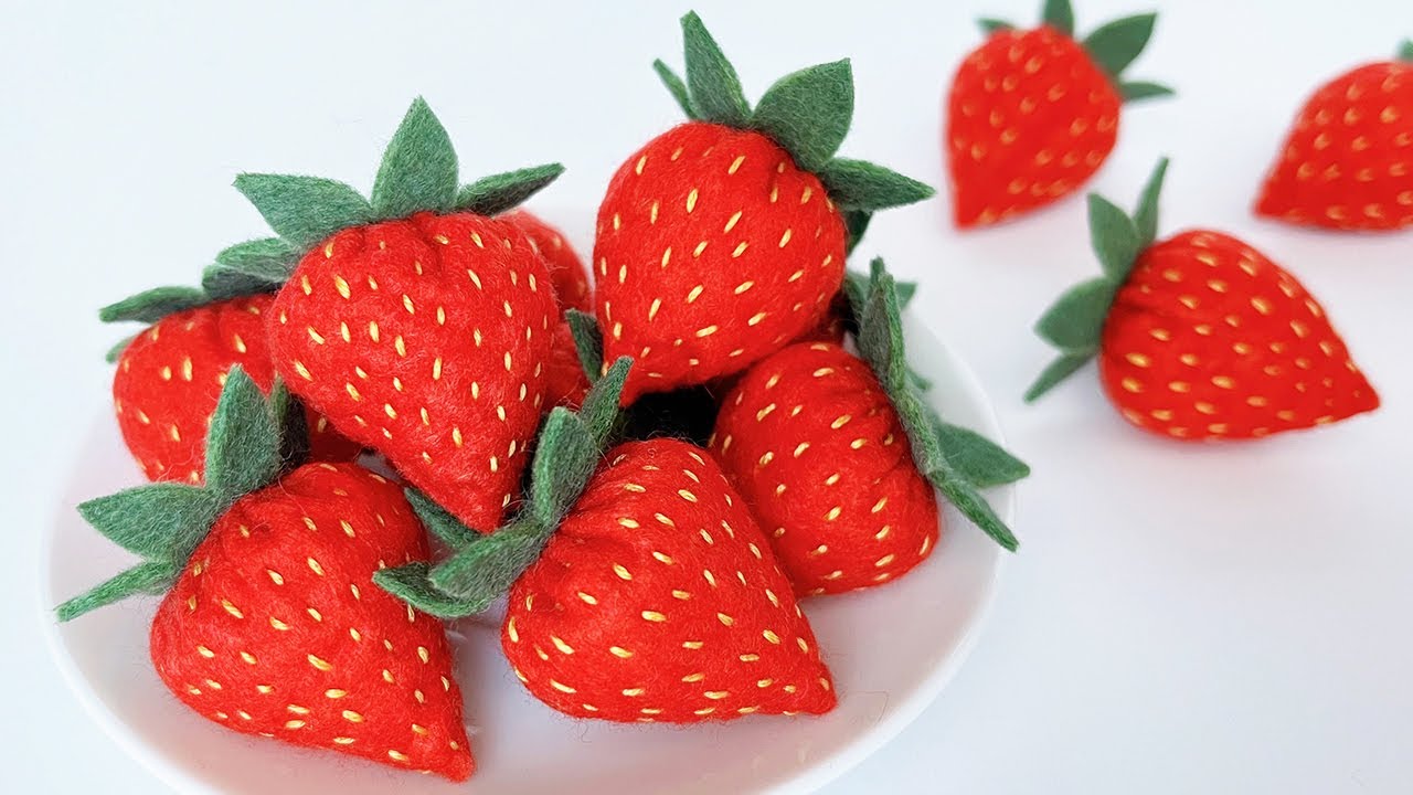 Как сделать клубнику из фетра | DIY Felt Strawberry