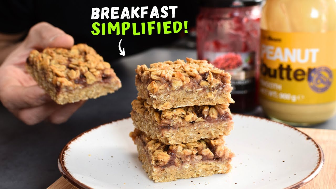 I turned PB&J into a healthy breakfast bar… and it’s SO easy!