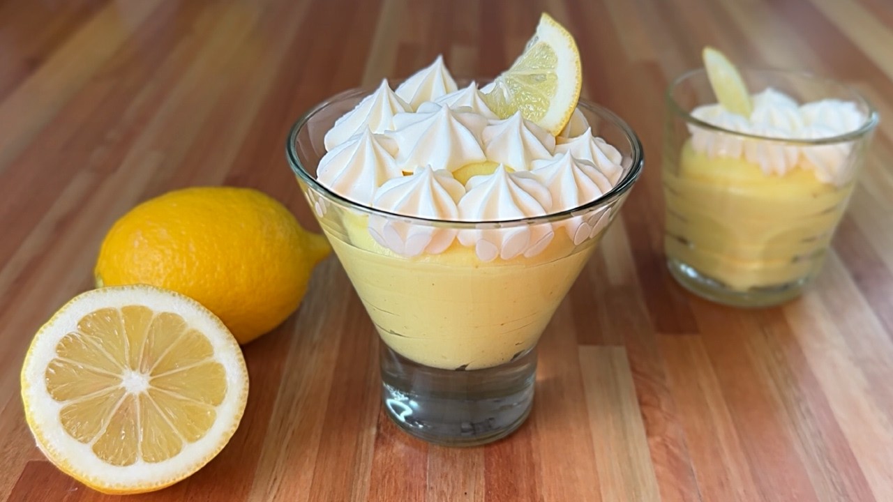 MOUSSE de LIMÓN CREMOSA en 5 minutos - Postre de Limón Sin HUEVO Sin HORNO