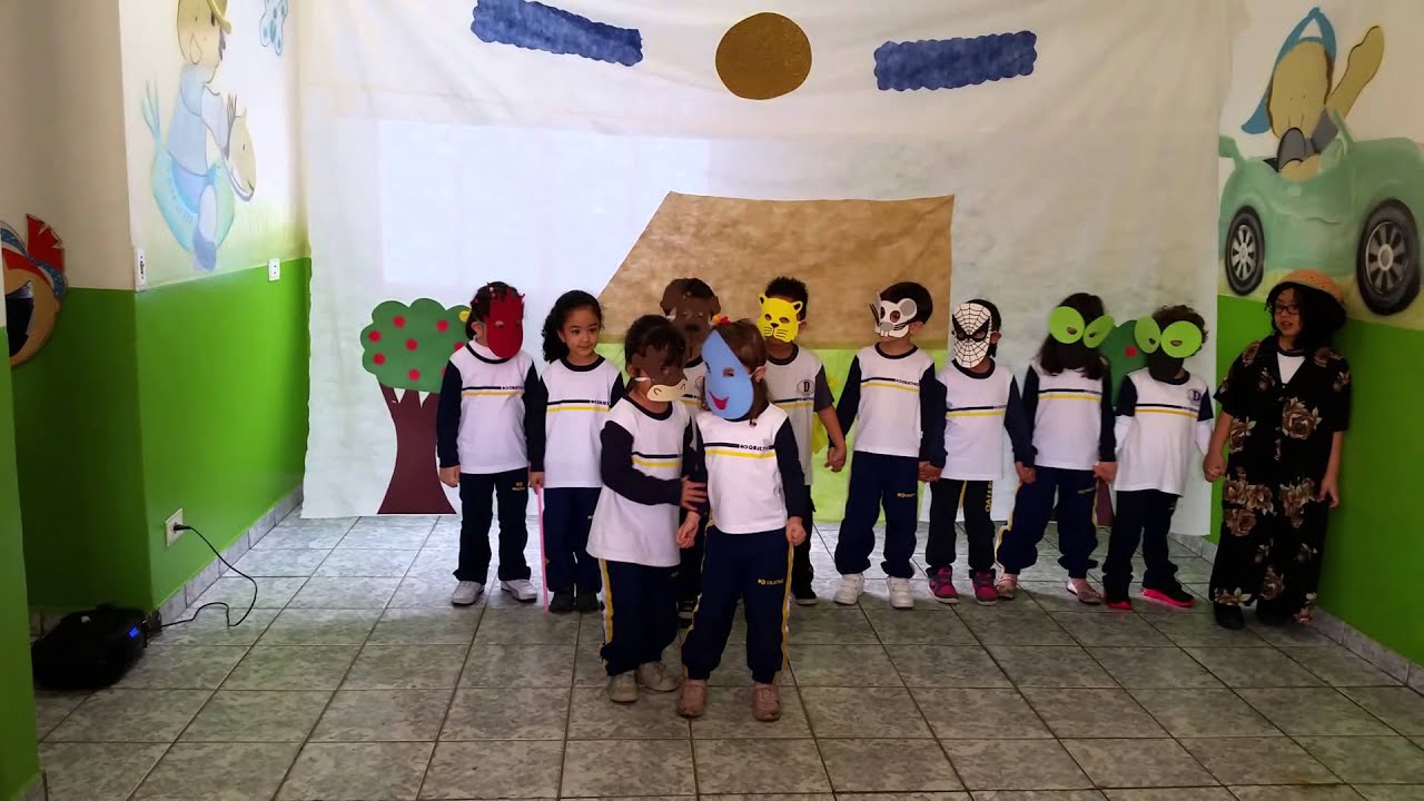 Infantil 2B - A Velha a Fiar