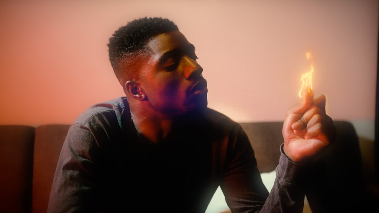 Vic Lucas - Living In Me (Official Music Video)