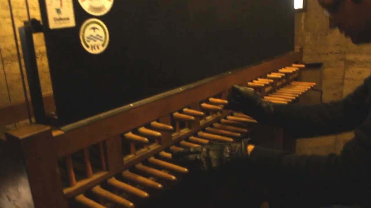 Carillon de Miribel - Le Mas Rillier (01)