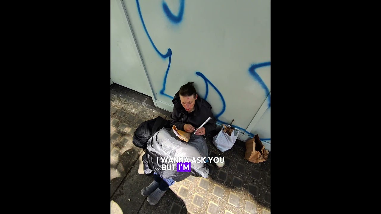 Никто не должен проводить день вот так...💜