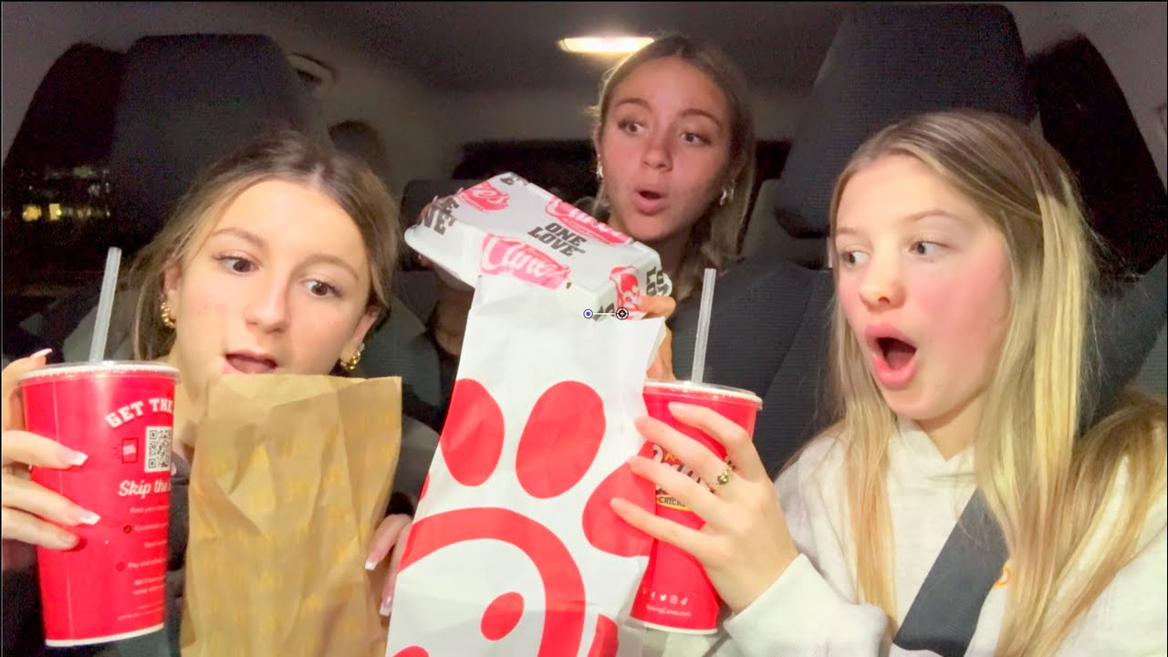 Ordering What The Person In Front of Us Ordered!!
