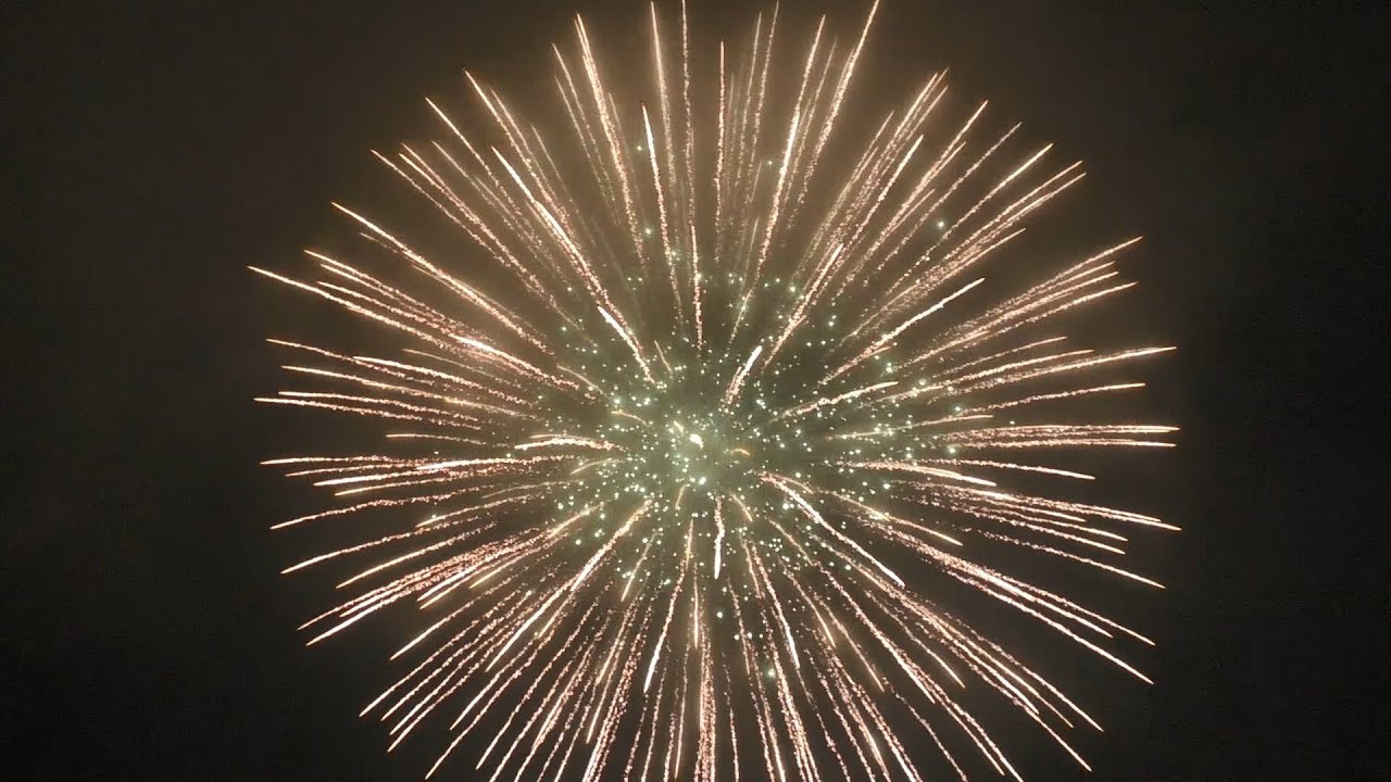 BIG Private Firework show by Marc Shells up to 12'' & 3KG Saluts