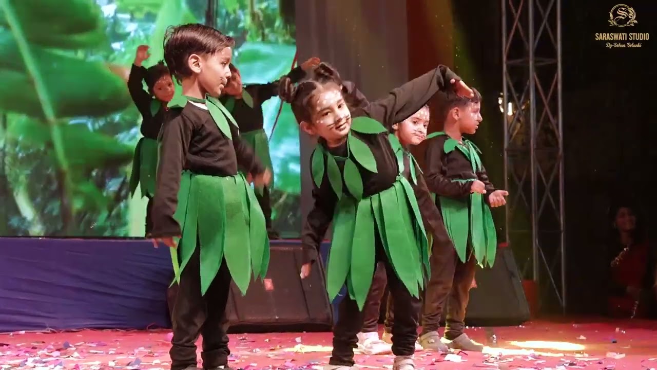 Performance 11. Jungle theme