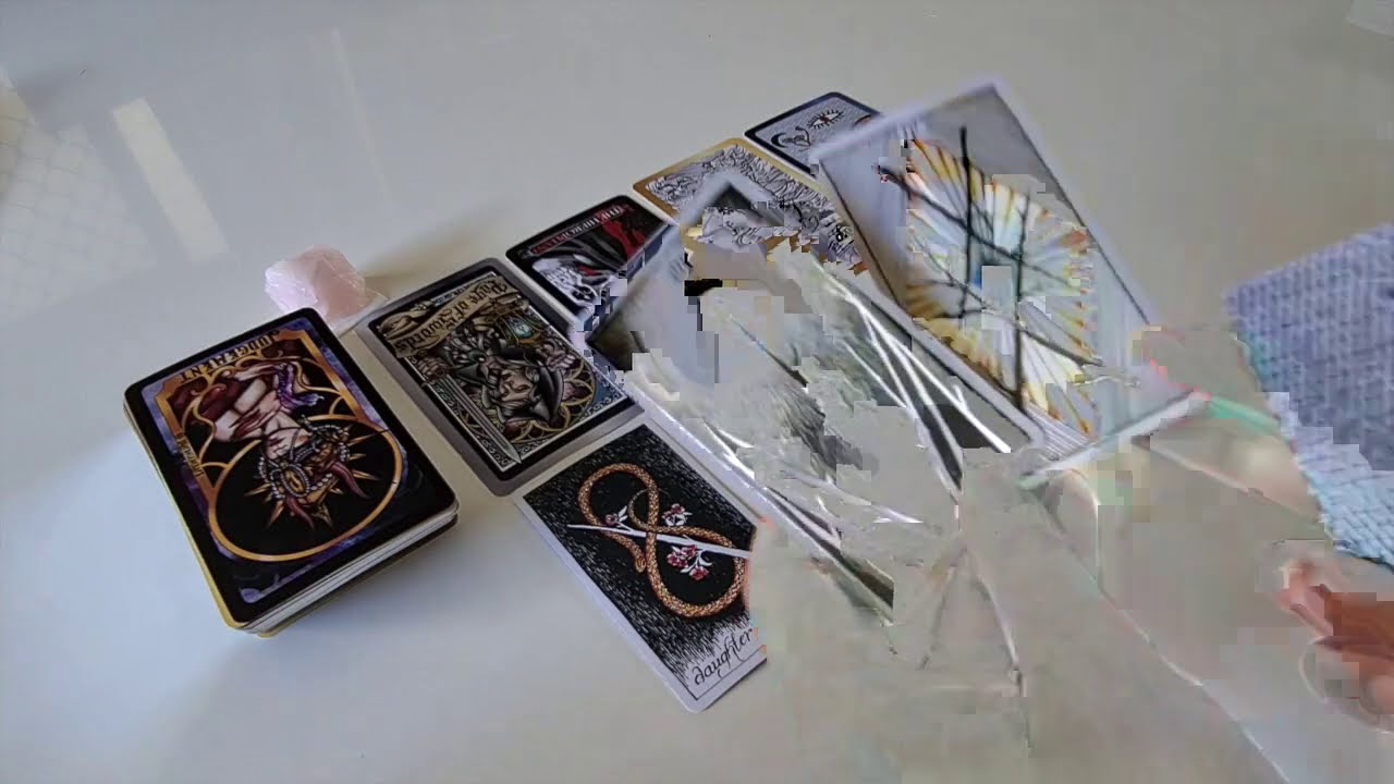 // Pick A Card ~ 🥰👀 What Are Your Attractive Qualities? 👀🥰
