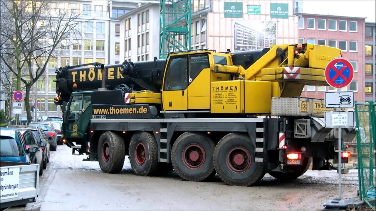 Mobilkran LIEBHERR LTM 1060 kämpft sich aus der Baugrube - Soeren66