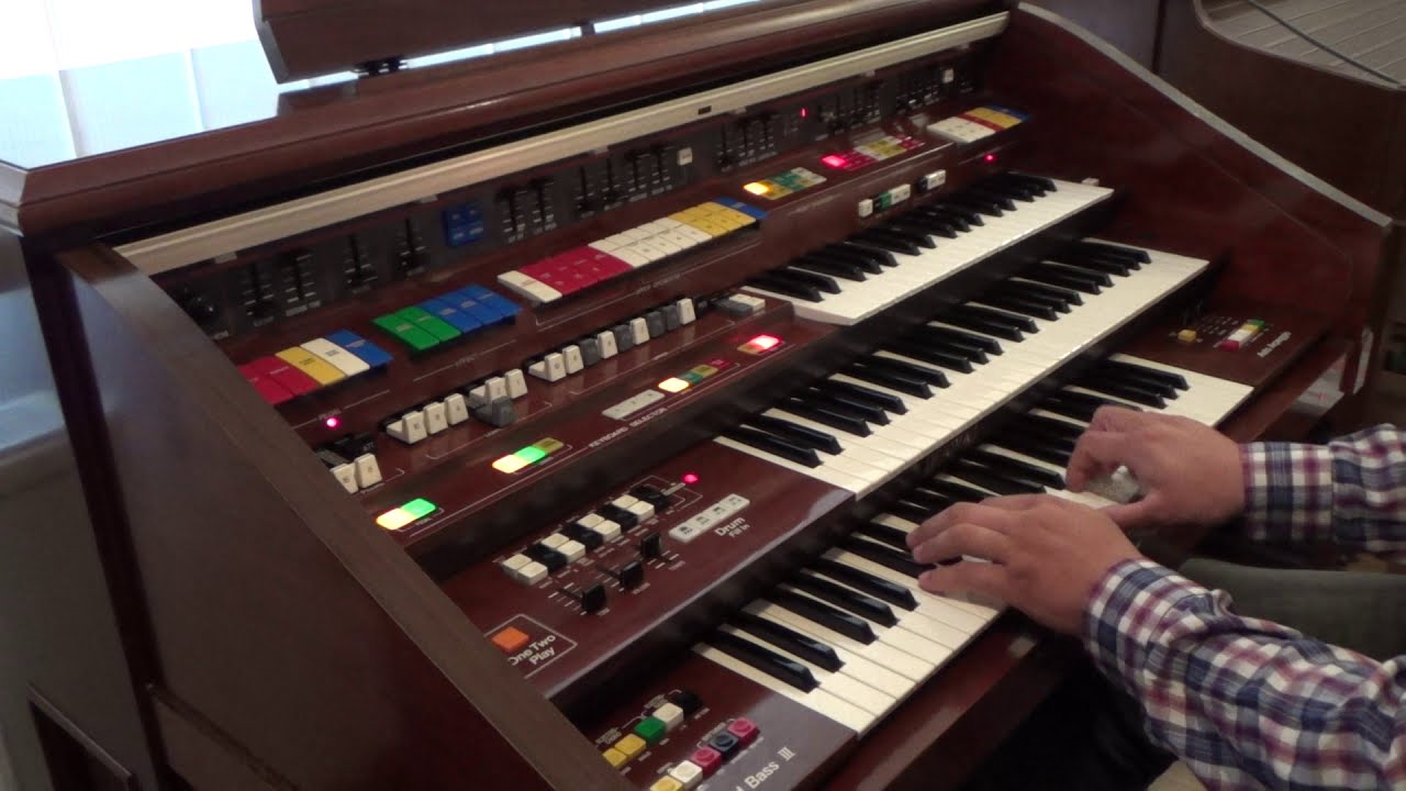 Demo 1982 Kawai DX900