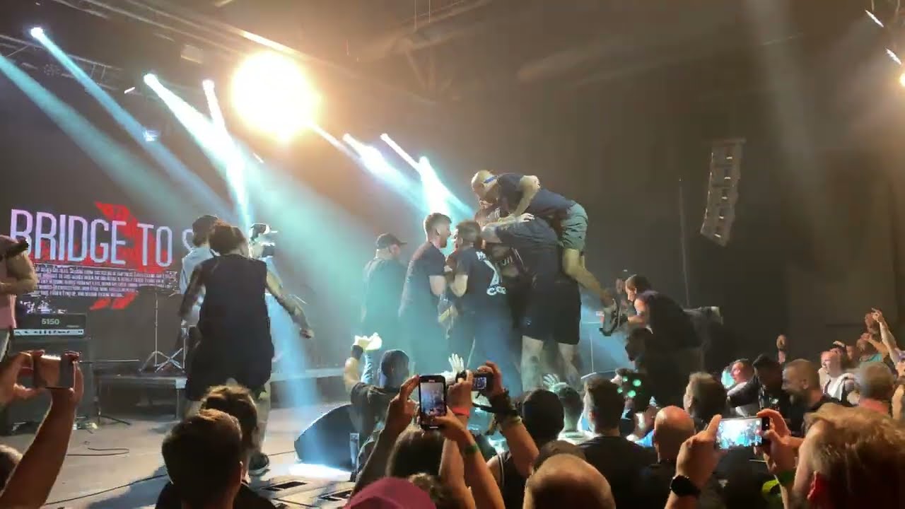 Newborn - All Roads Lead To Rome (Live HD - Bridge To Solace Reunion - Dürer Kert, Budapest)