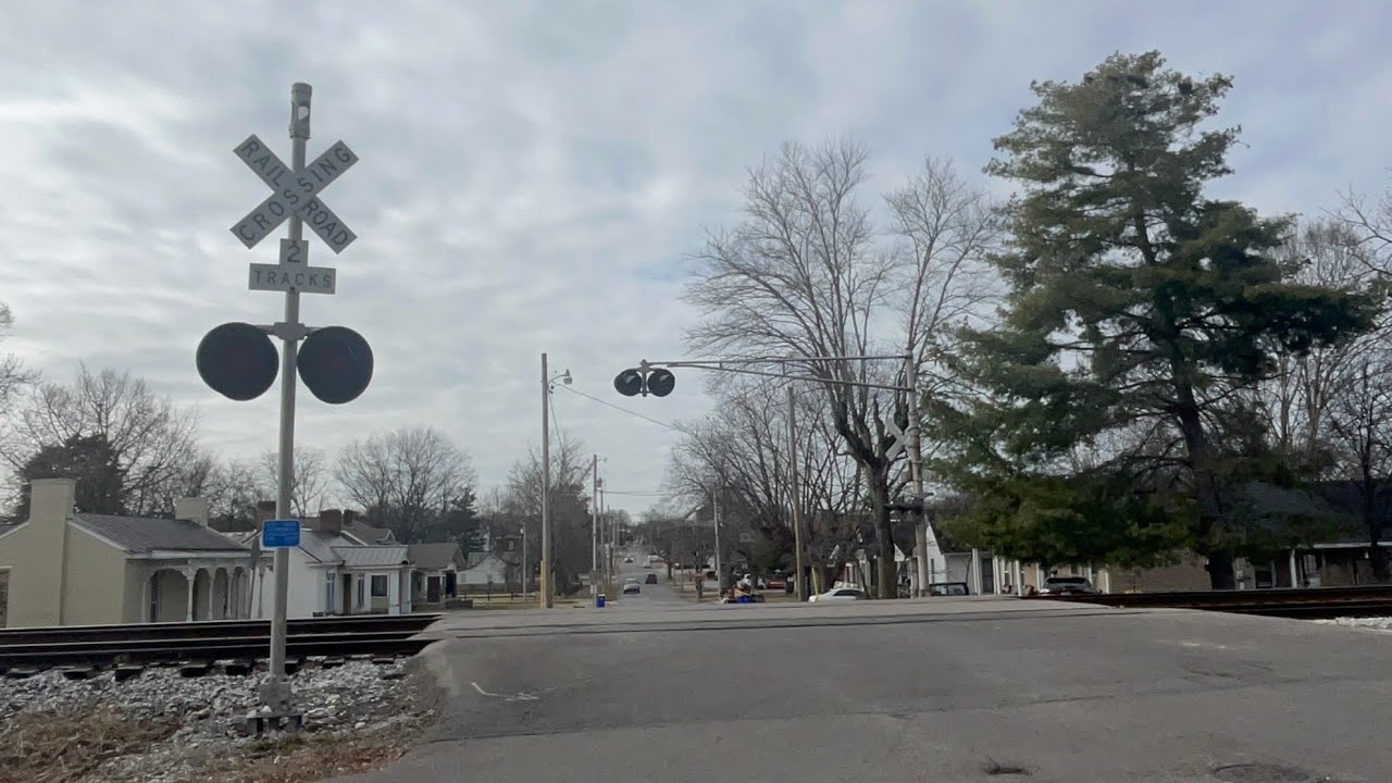 Madison st., Crossing tour, Franklin, Kentucky, ￼￼