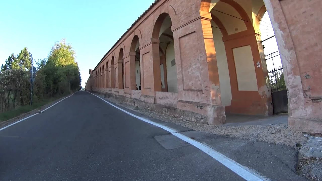 [Bologna] da Piazza Maggiore a San Luca in bicicletta
