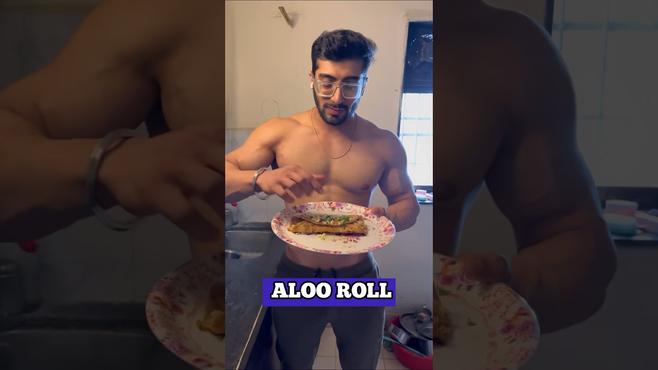 ALOO ROLL RECIPE✅ #recipe #potato #roti #chapati #short #foodie #food #recipes #explorepage #meal
