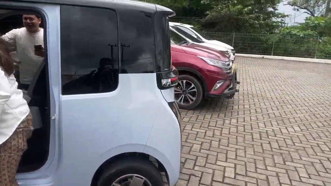 test drive wuling air ev.