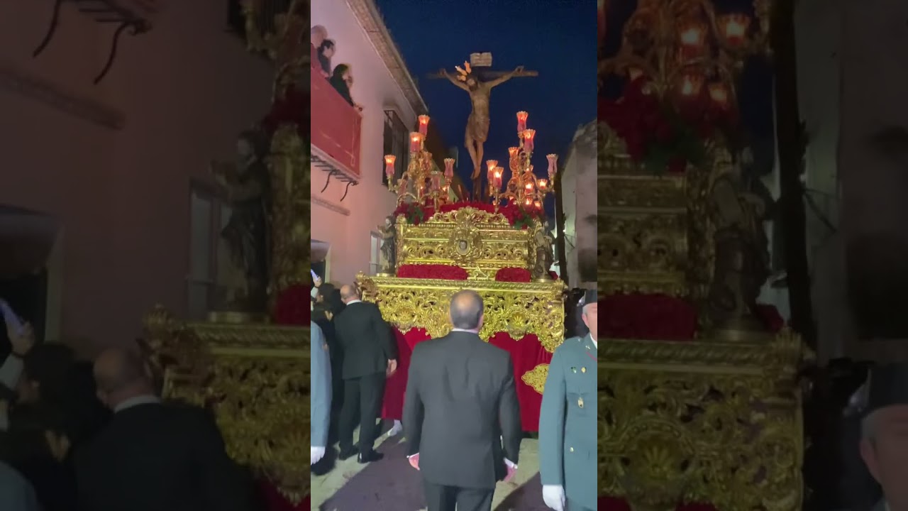 Cristo de la Sangre (hdad de los gitanos). Écija 2025 |salida de calle Caleros