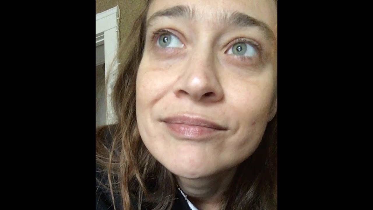 Fiona Apple - question about sounds on  'Window' and 'Jonathan'