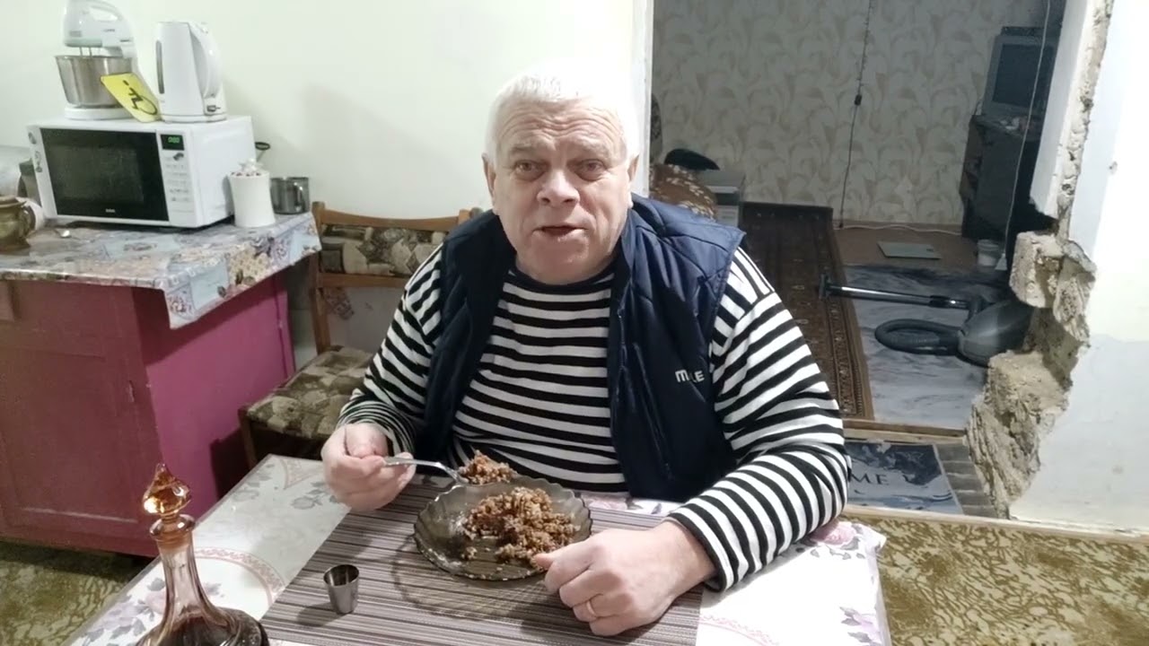 Не Имей Сто Рублей, а Имей Сто Друзей !!! Не в Деньгах Счастье !!!