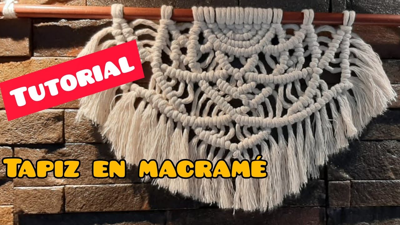 Macrame wall hanging *6 / tapiz media mándala. half mandala tapestry