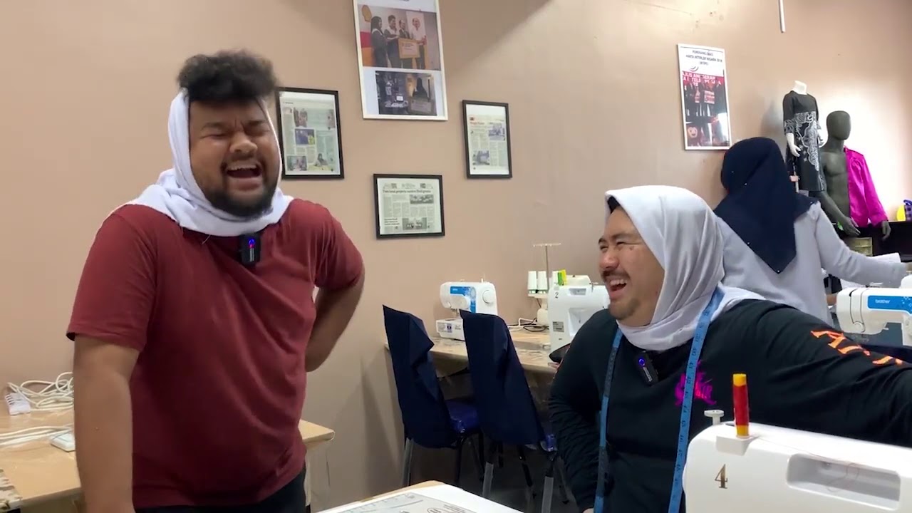 MAKCIK BAWANG CHAMPION ke D'Athirah Magic Sewing Academy