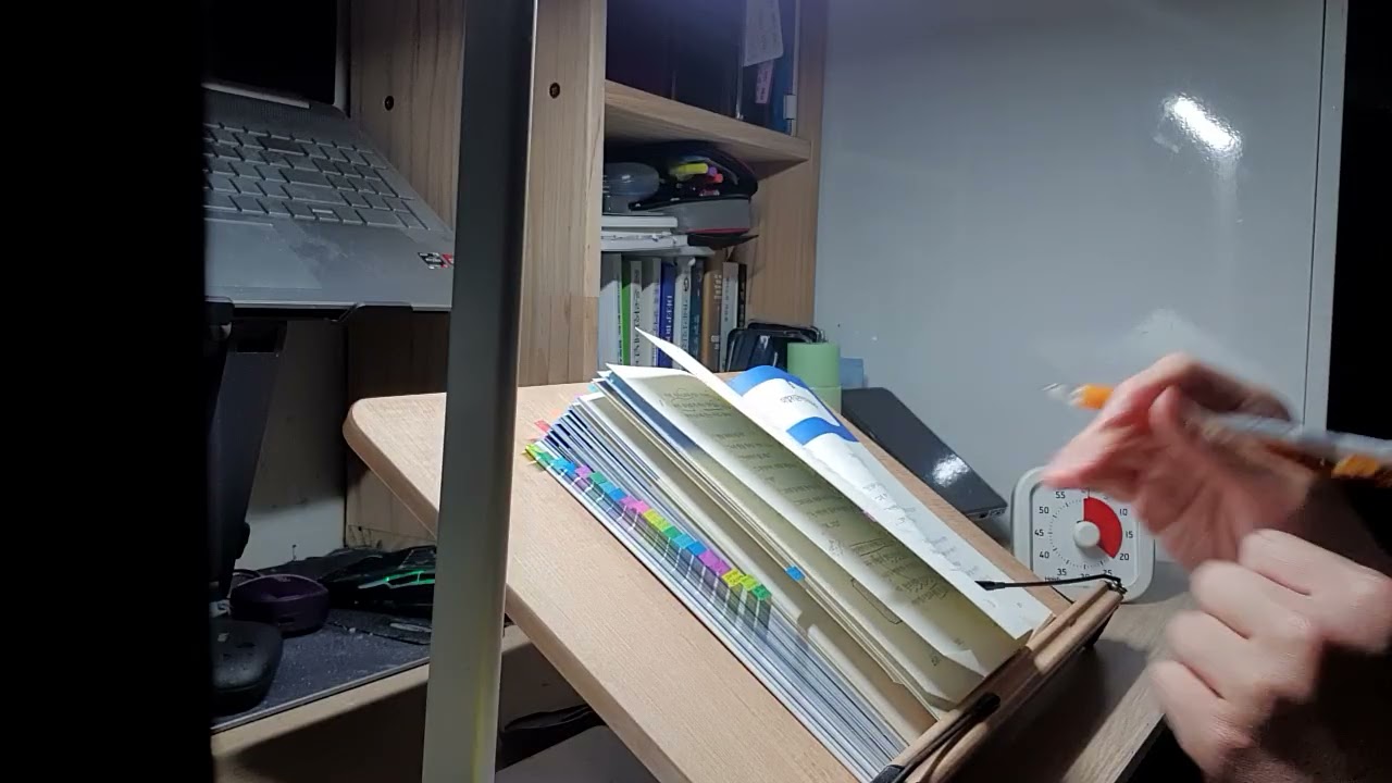 2026.02.24 매일 독서 30분 +@  383일차 (1년 18일차) (383/730) ● 75. 어긋난 대화 1분만에 바로 잡는 43가지 기술 ● 8P ~ 219p #대화법 