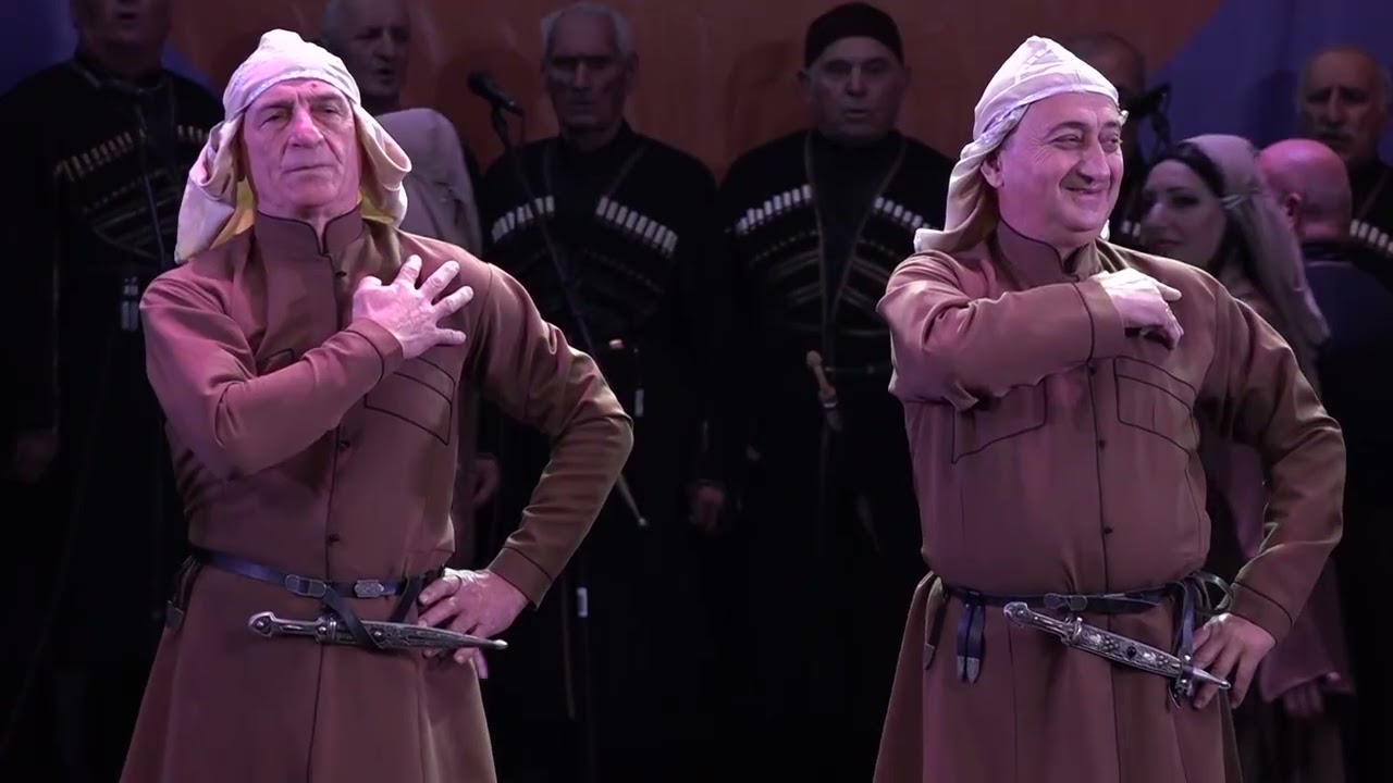რეზო ბულიას სახელობიეა სიმღერისა და ცეკვის ანსამბლი 