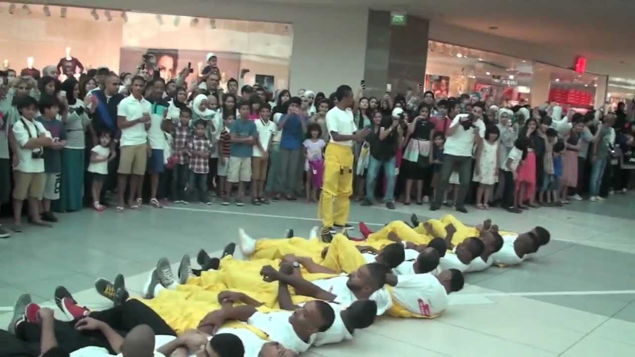 Grand Avenue Flash Mob 9-11-2012