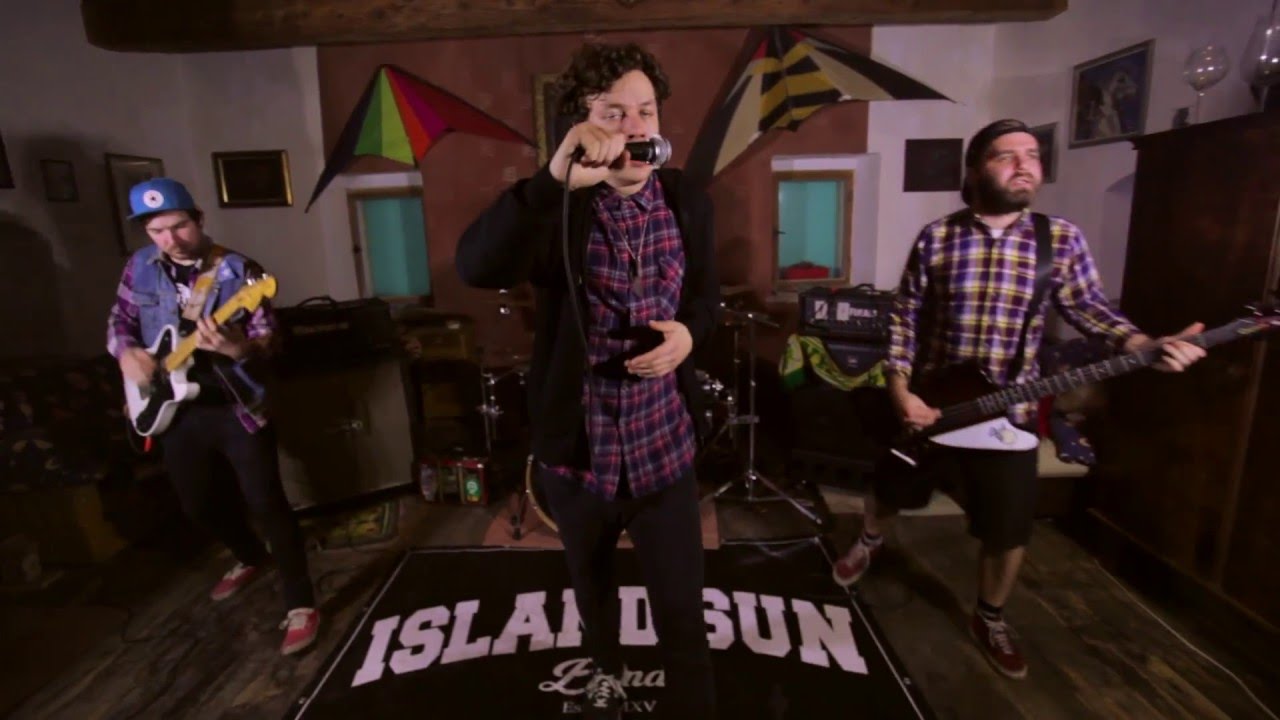 Island Sun - Losing Days (official music video)