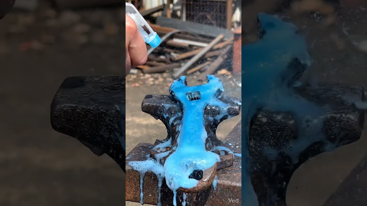 Extreme Rust Removal &mdash; Restoring a Rusted Wrench & Padlock 🔧