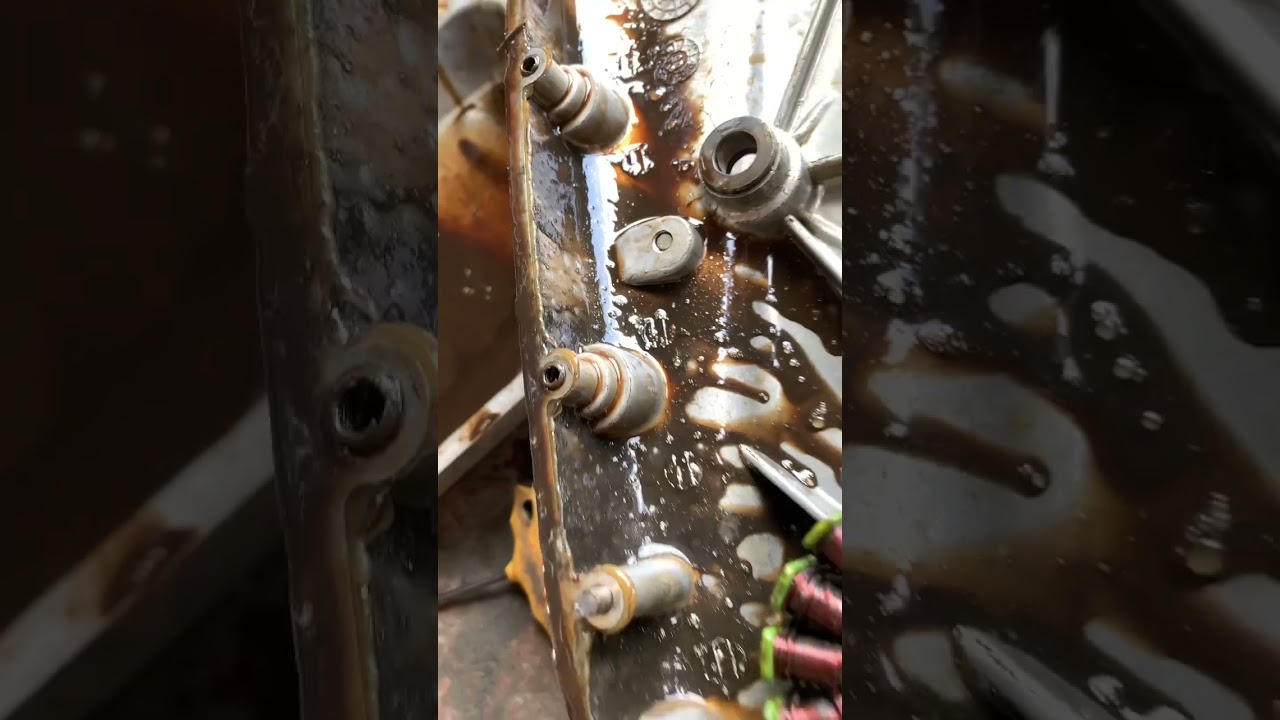 Clutch condition 😓😓. Old model bullet 5 speed gear. #bullet #bullet350 #royalenfield #subscribes