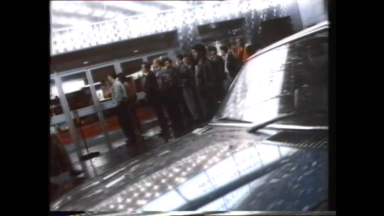 Smithwicks Beer TV Commercial (Northern Ireland 1980s)