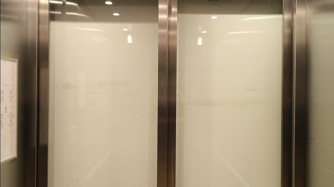 (Poprawa filmu) Lift tour, Silesia City Center, Katowice