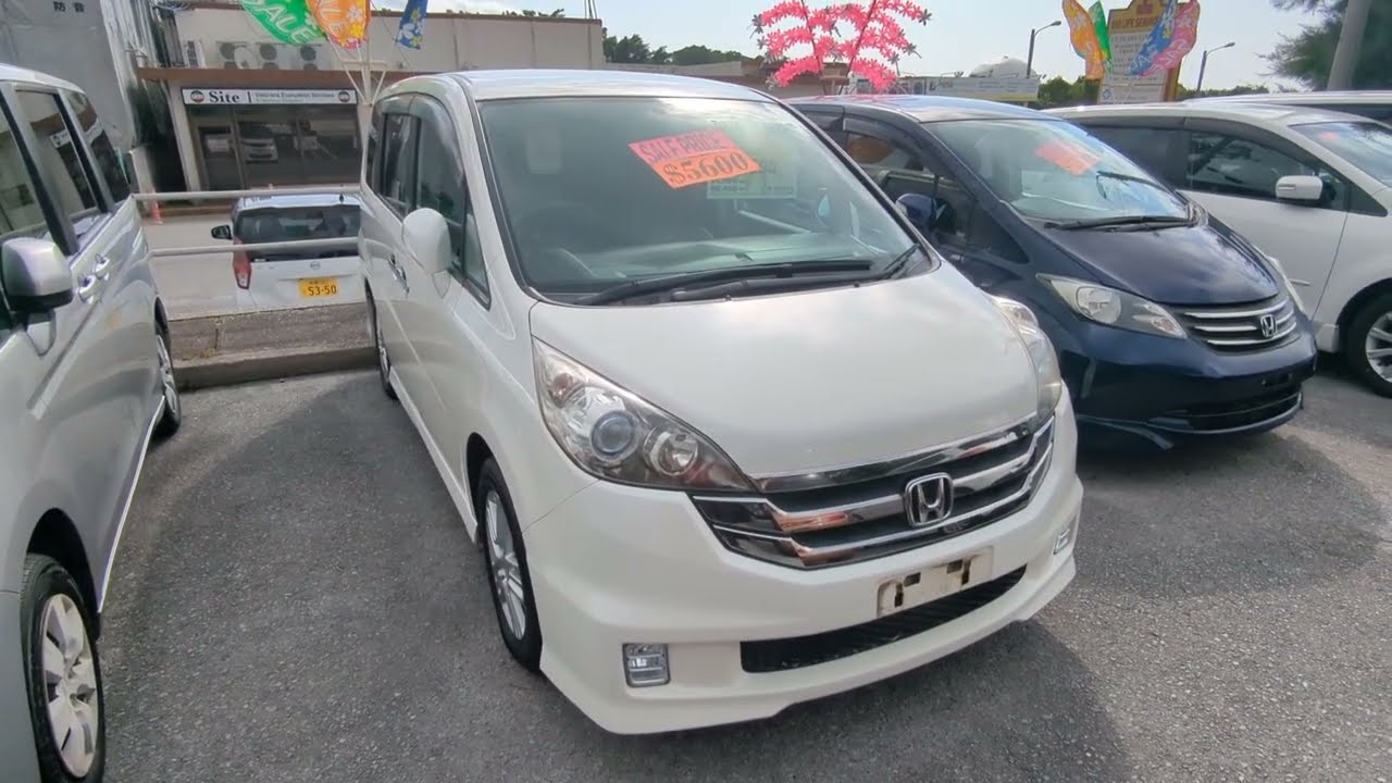 Johnny's Used Cars Okinawa - 2009 Honda StepWgn (20016)