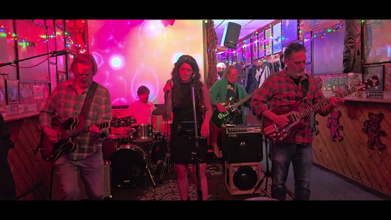 Rainbow Spirals - Looks  Like Rain (cover)