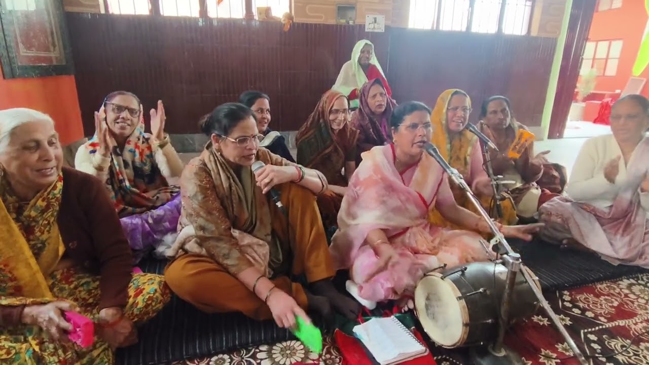 सत्संगी भजन 🌹 अमृत बरस रहौ सत्संग में 🌹अरे मन पीले बाबरिया 🌹
