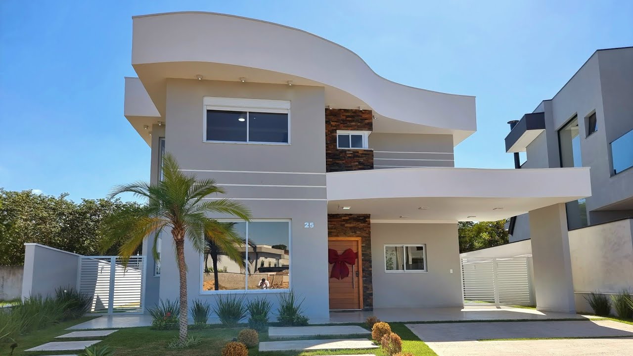 Sobrado c/ 190 m² em Terreno de 578 m² 4 dorms e ambientes integrados com piscina.  Concretiza3D