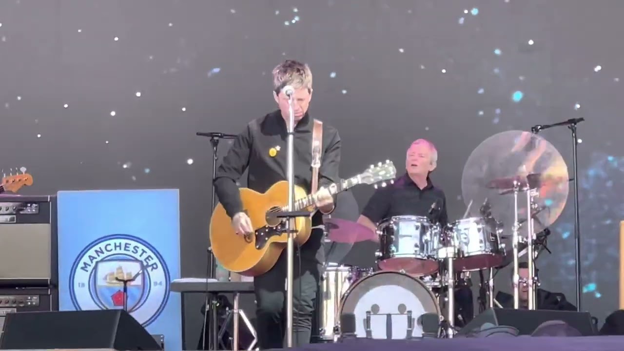 NOEL GALLAGHER - WE’RE ON OUR WAY NOW - PYRAMID STAGE - GLASTONBURY - 25.06.22