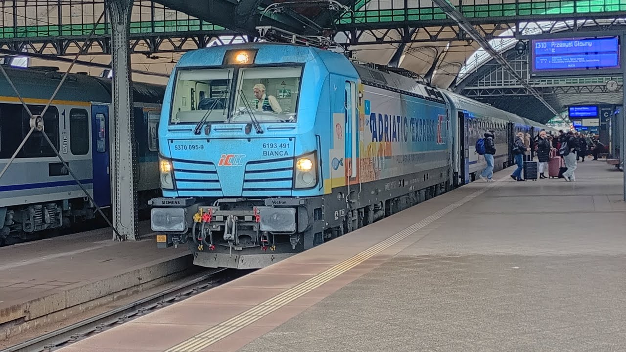Pociągi w wrocławiu głównym CZĘŚĆ 1