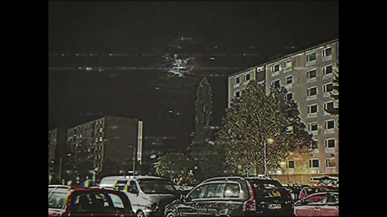 Черниковская Хата - Зеленоглазое Такси/Green-Eyed Taxi (Doomer)