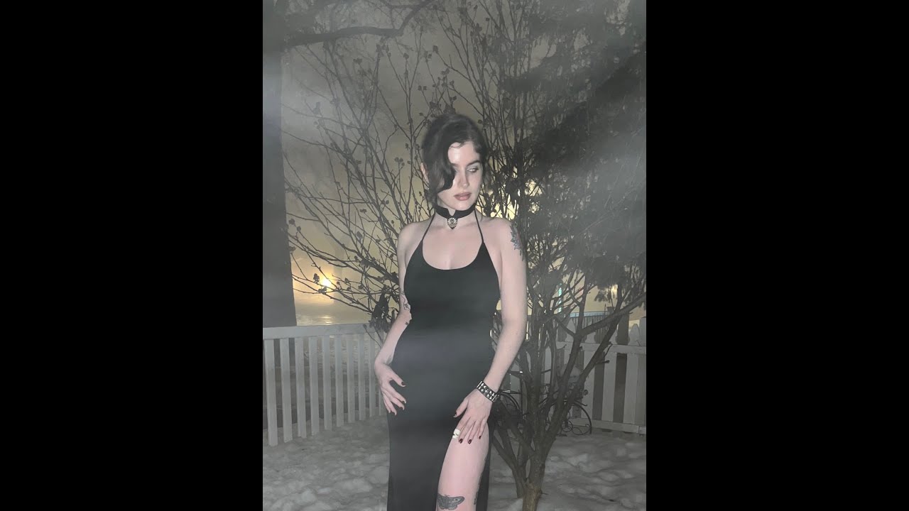 Silence is golden (Mary's gothic mix)
