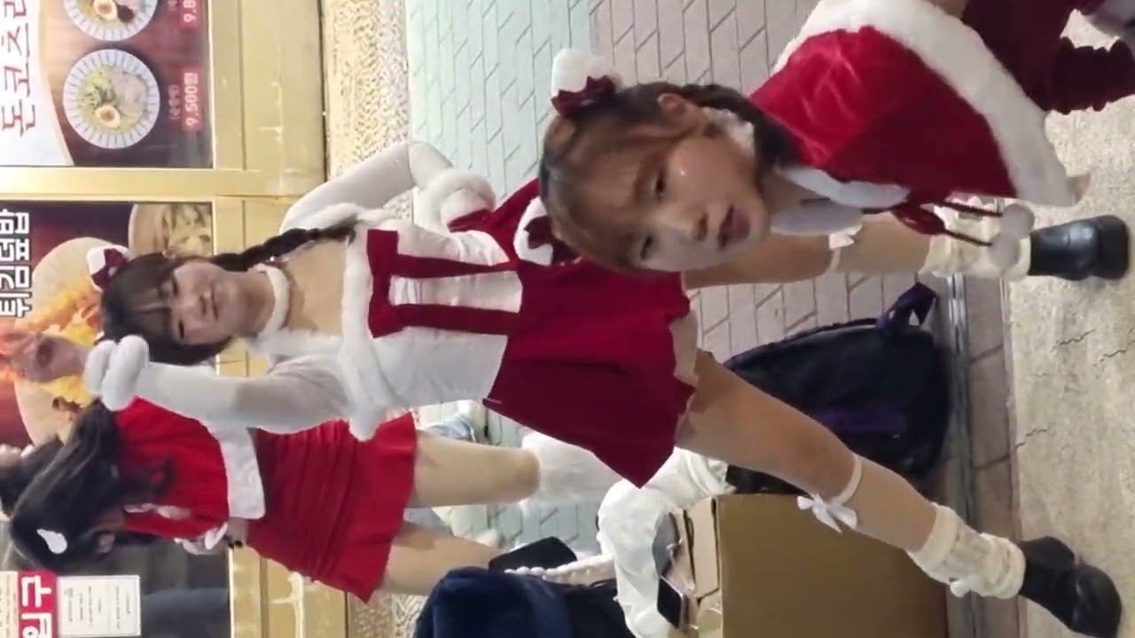 251221 홍대버스킹 리바이브엑스 희선