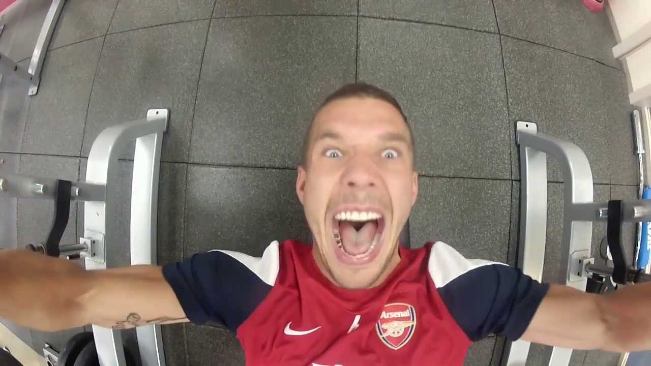 Arsenal Tour 2013 - Outtakes - WARNING contains dancing!!!