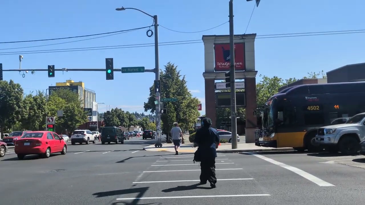 Non-FYA 4 section right turn signal & bus signal